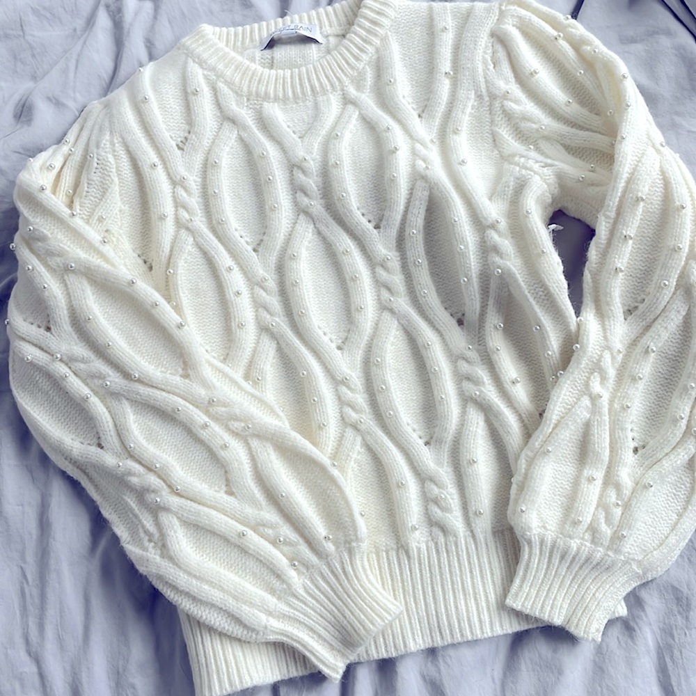 NWT Pearl embellished cable knit sweater